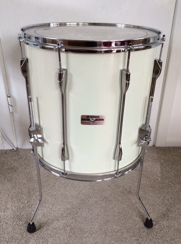 Yamaha 9000 Recording Custom 16" x 16" Floor Tom (w/legs) WHITE in