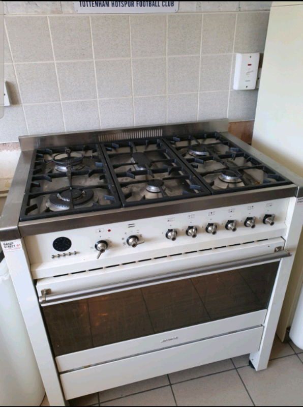 smeg stove extractor