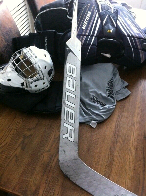 Bauer ice hockey kit/goalie in Whitley Bay, Tyne and Wear Gumtree