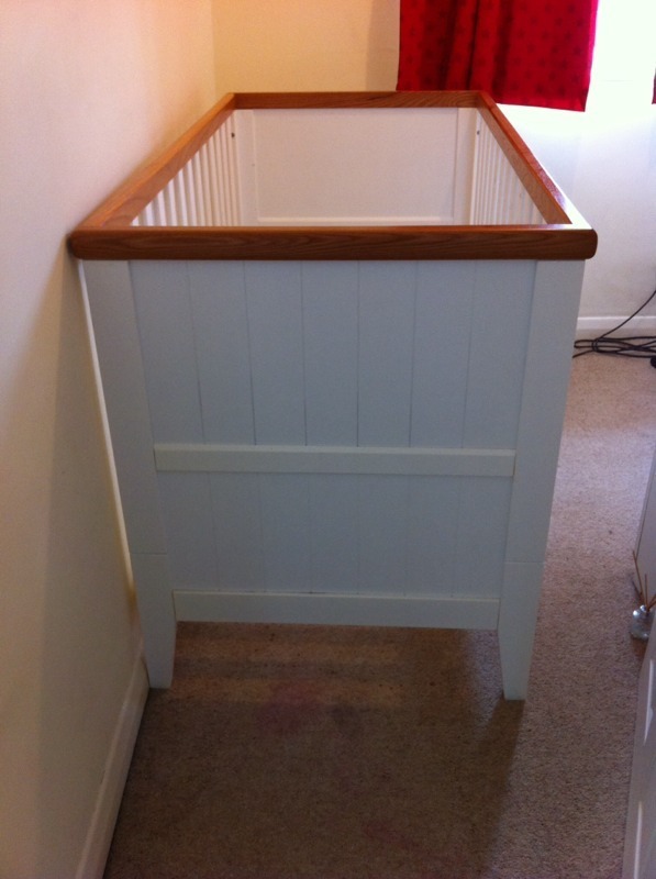 Mothercare Lulworth Cot Bed Classic White in Chandlers Ford