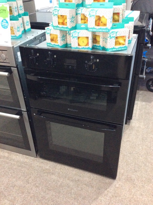 SALE ITEM BE QUICK HOTPOINT BUILT IN OVEN DOUBLE WITH GRILL in Goole