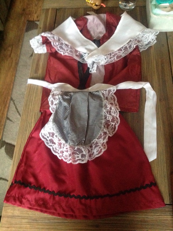 Girls Welsh costume age 45 in Swansea Gumtree