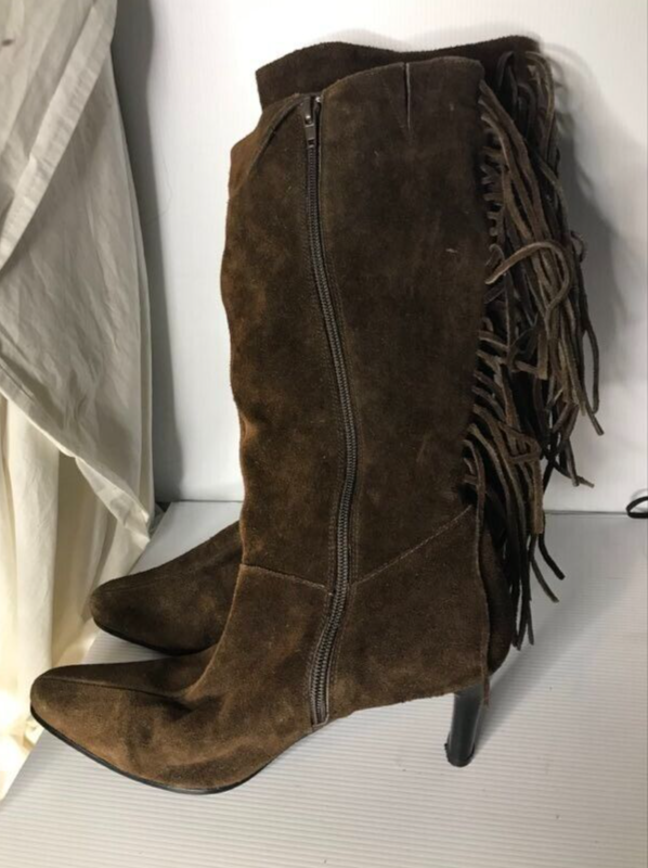 Suede Cowboy Look Stiletto Heel KU Size 9 Mid Length Winter Boots