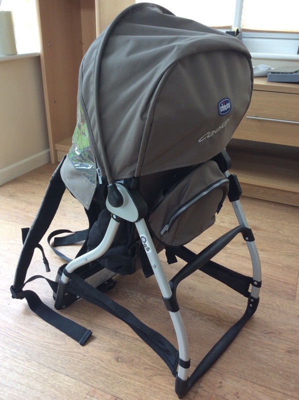 Chicco Caddy Knapsack Carrier Beige in Wisbech, Cambridgeshire