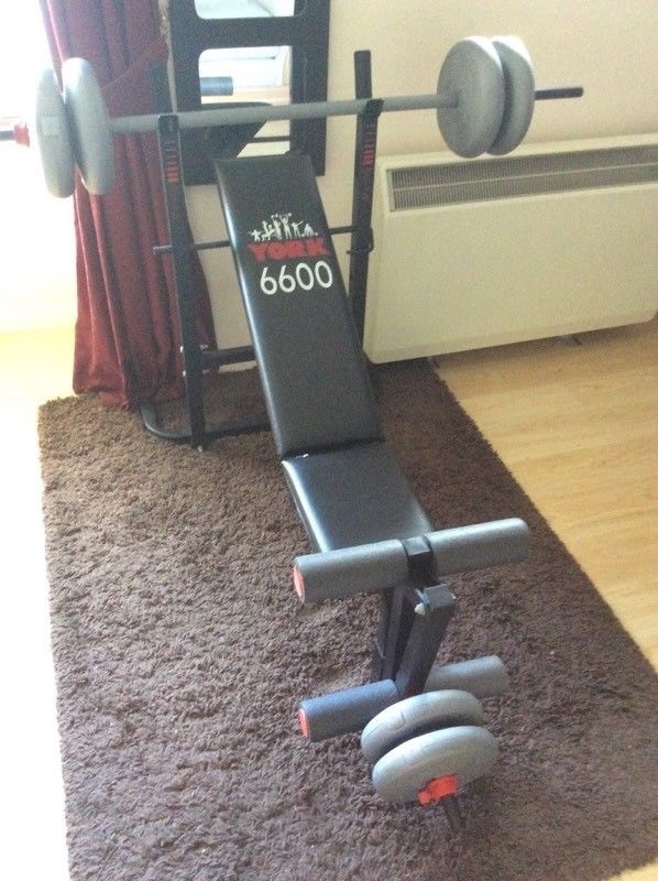 York 6600 Weight Bench Leg Press And Weights In