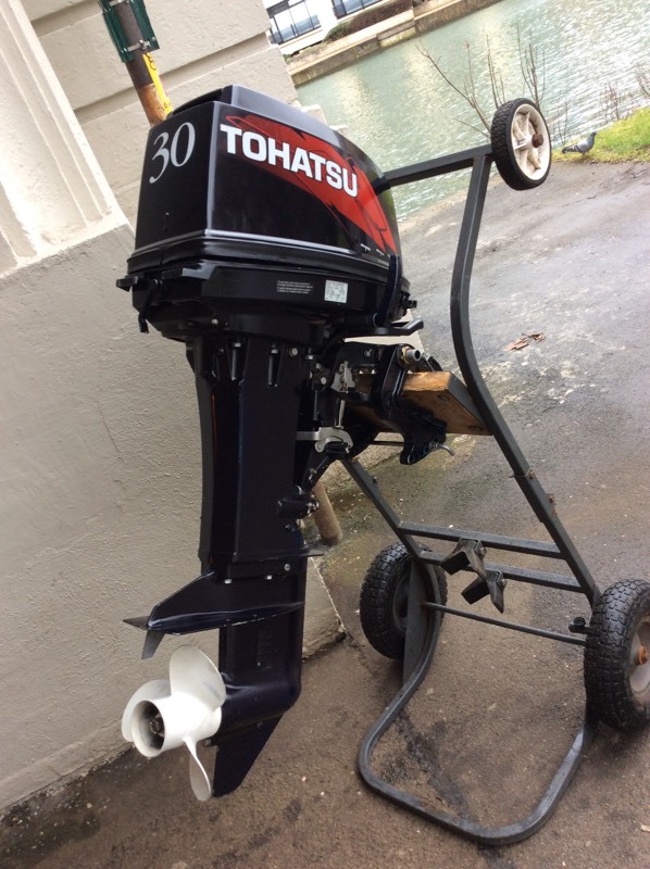 Outboard Tohatsu 30 HP short shaft beautiful and superb engine absolute