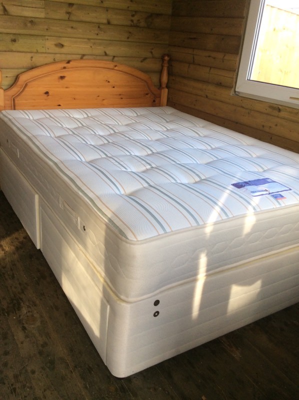 King size bed from Bensons for beds little used in