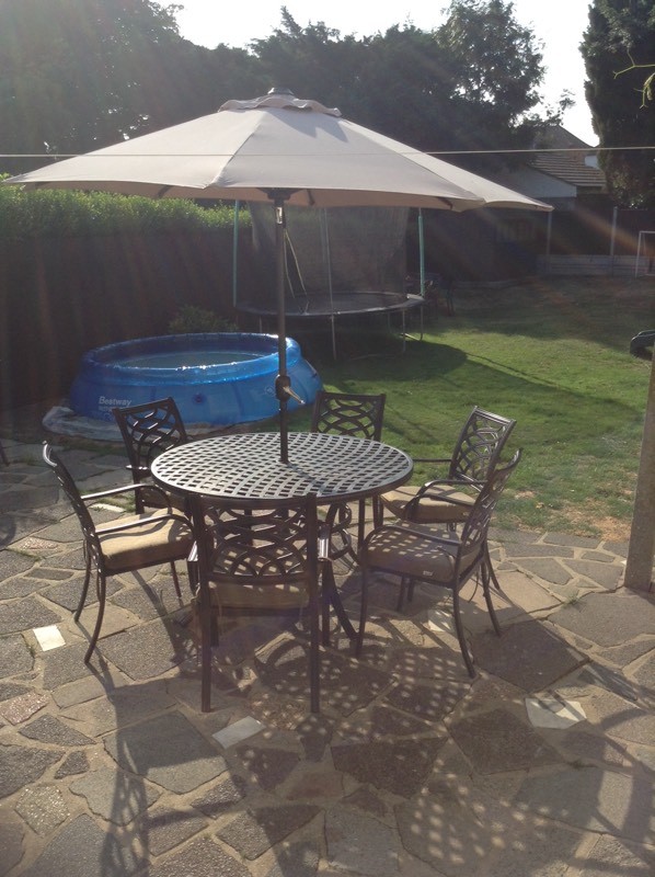 HARTMAN ALUMINIUM GARDEN TABLE AND 6 CHAIRS | in Romford, London | Gumtree