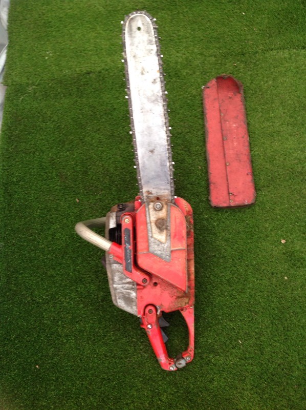 Jonsereds old vintage chainsaw in working order in Christchurch