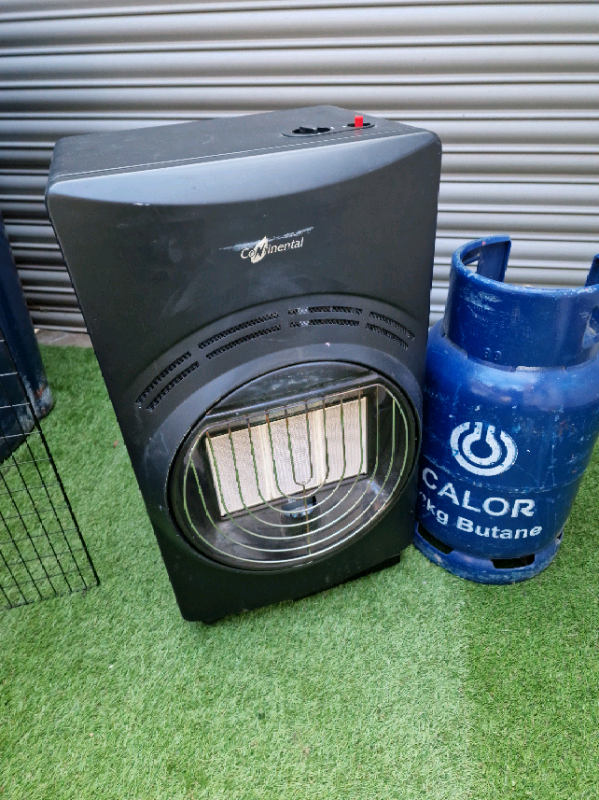 Calor gas heater with bottle and child guard in Sunderland, Tyne and
