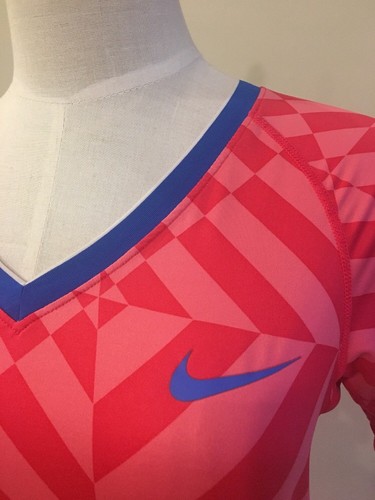 Nike Pro Dri-Fit Fitted Top Red Pink Geometric Women's Medium V Neck Tennis