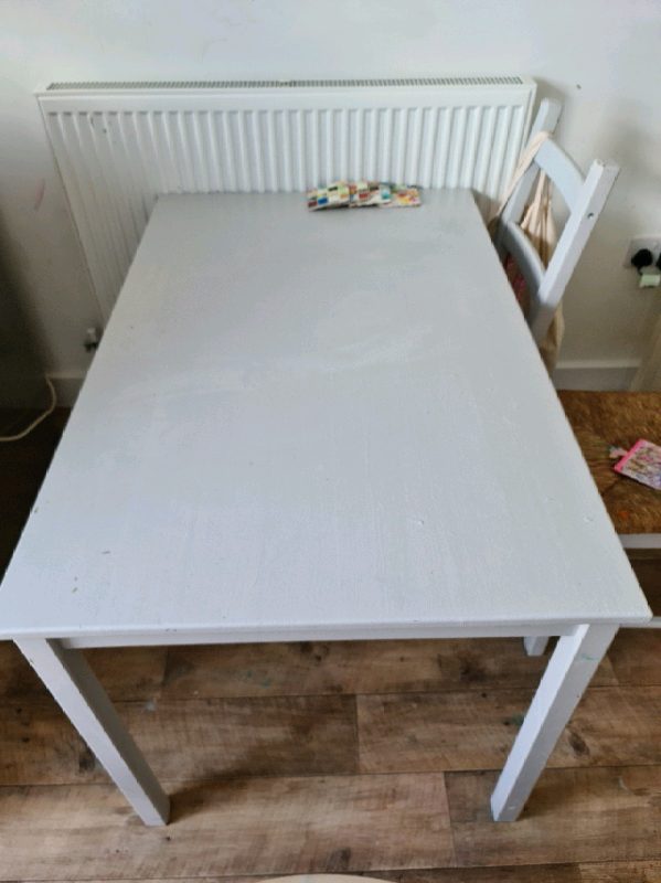 Table and Chair FREE | in Reading, Berkshire | Gumtree