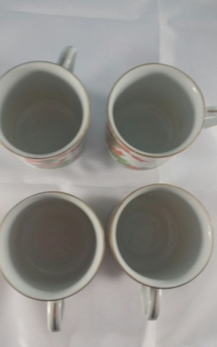 Lefton China Set of Four Footed Mugs Red Cardinal Porcelain Christmas #039