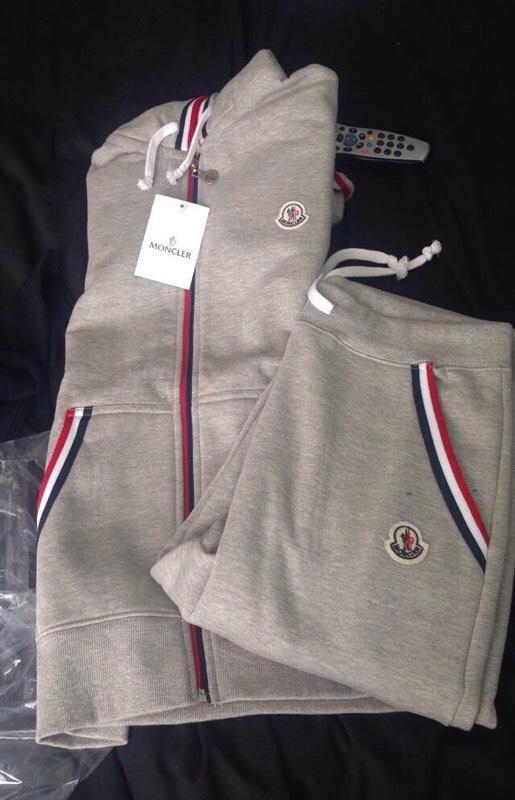 moncler tracksuit mens moncler tracksuit mens