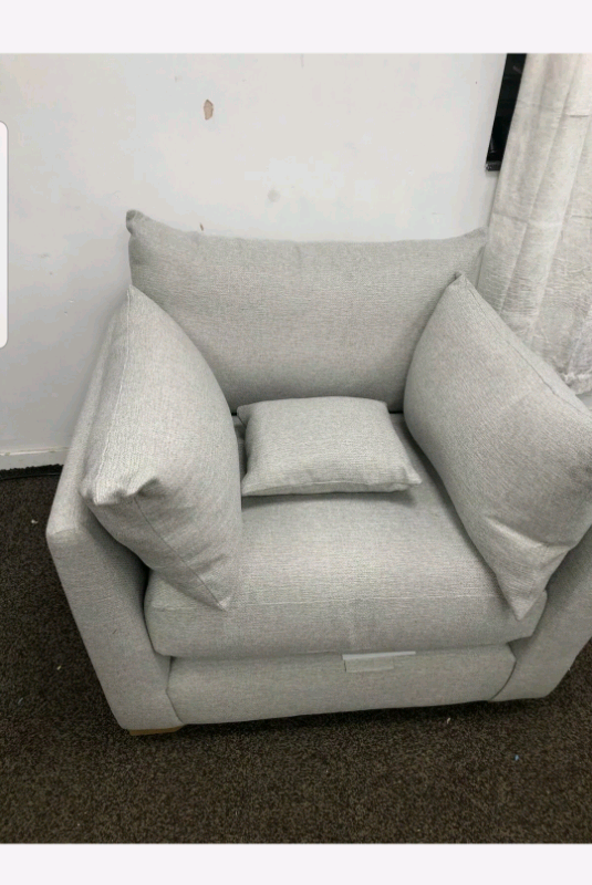 SOFOLOGY TALLULAH ONE SEATER CHAIR in Halifax, West Yorkshire Gumtree