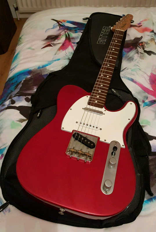Fender Nashville Telecaster Deluxe Candy Apple Red in Holywood