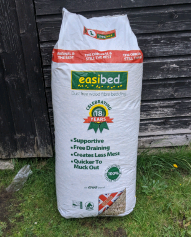 Easibed animal bedding 20kg bulk bag chicken rabbit hamster in