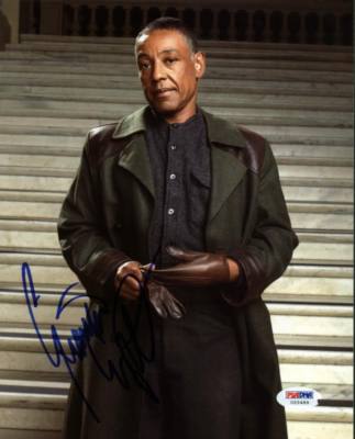Giancarlo Esposito サイン入りカード 2/4 _1.JPG?set_id=880000500F