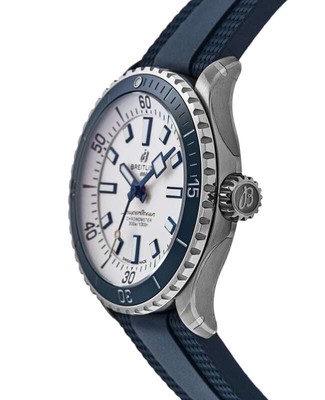 Pre-owned Breitling Superocean Automatic 42 Silver Dial Men's Watch A17375e71g1s1