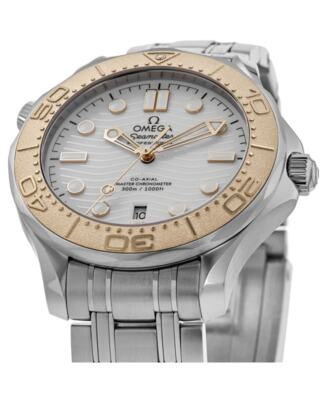 Pre-owned Omega Seamaster Diver 300m Automatic Men's Watch 522.21.42.20.04.001