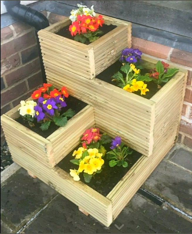 Decking corner planter 4 tier handmade in Hull, East Yorkshire Gumtree