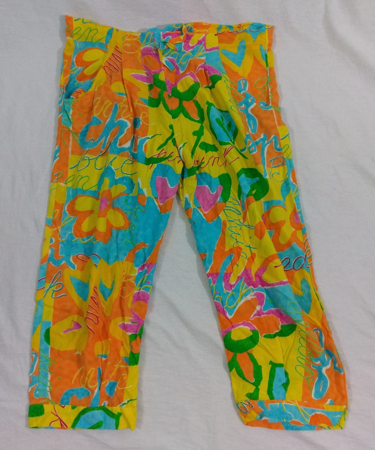 Women's Jams World Chic 3 Piece Set XS Capri, Tiered Camisole, Button Shirt bold