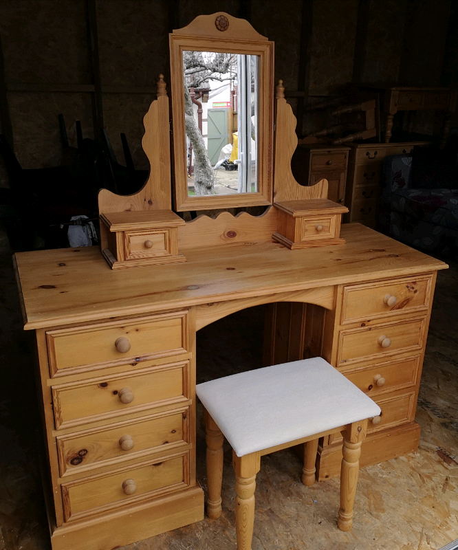 Solid pine dressing table in Bournemouth, Dorset Gumtree