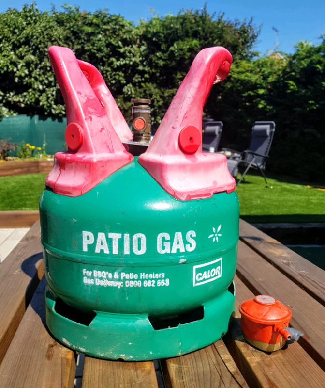 Calor 5kg Patio Gas bottle (empty) + Regulator in Hemsby, Norfolk