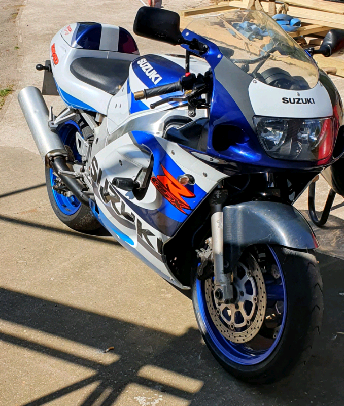 Suzuki gsxr 600 srad