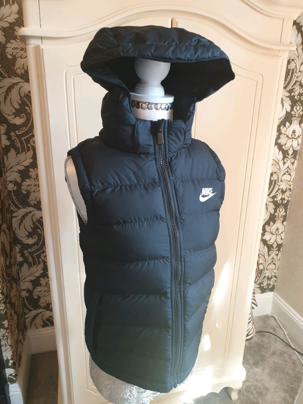 boys nike gillet