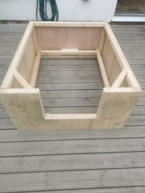 Whelping box gumtree clearance