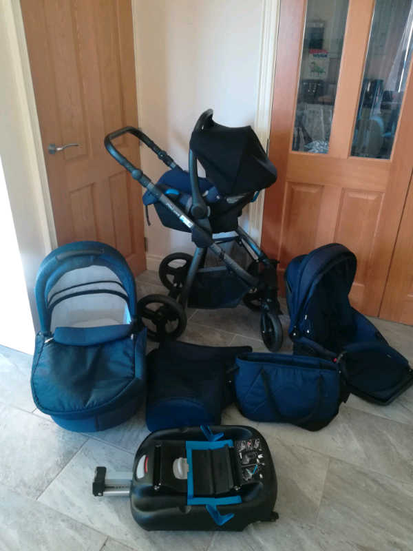 mini uno pram