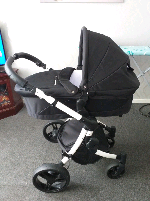 Hamilton turnberry pram online
