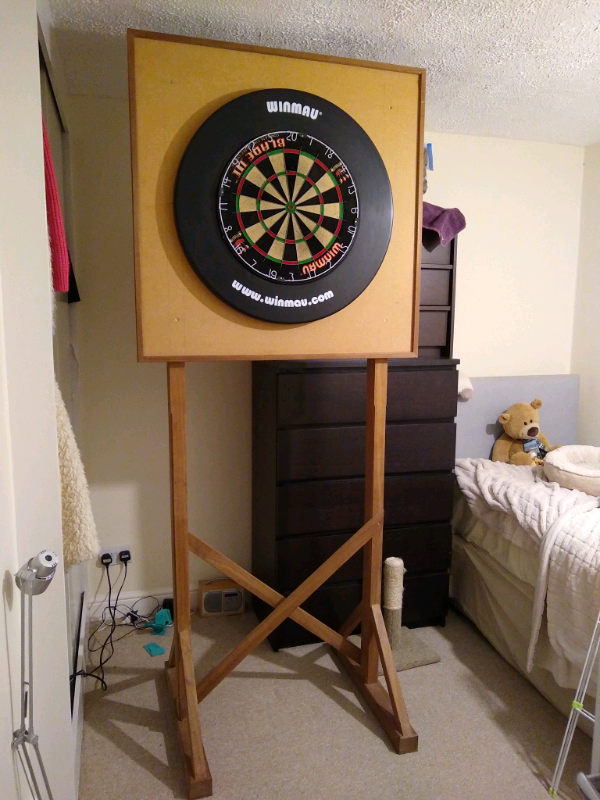 Dartboard on stand in Seaton Sluice, Tyne and Wear Gumtree