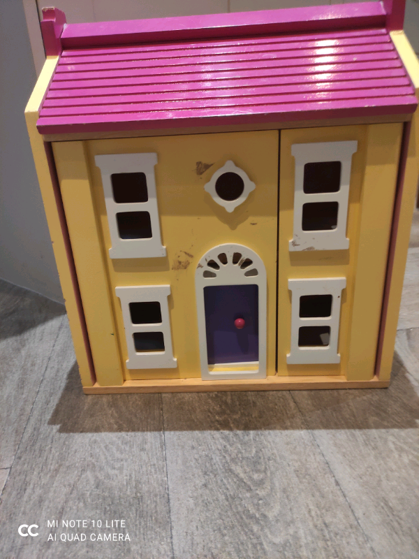 Wooden dolls house medium size in Fareham, Hampshire Gumtree