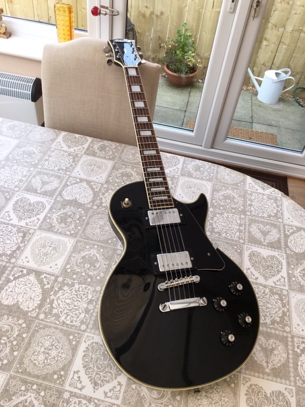 Vintage 1970s Avon Rose Morris Les Paul in Stunning Condition in