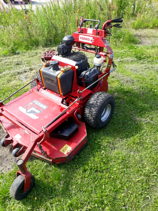 Ferris zero turn walk behind mower 48 inch in Sunderland, Tyne and