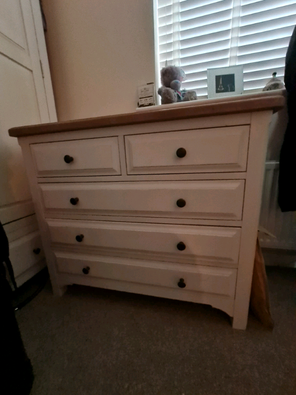 Wardobe, chest of drawers and matching dressing table in Rochdale