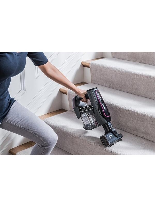Shark duo clean cordless vacuum with flexology in Cregagh, Belfast