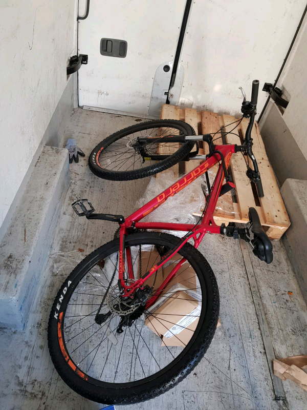 carrera hellcat 2016