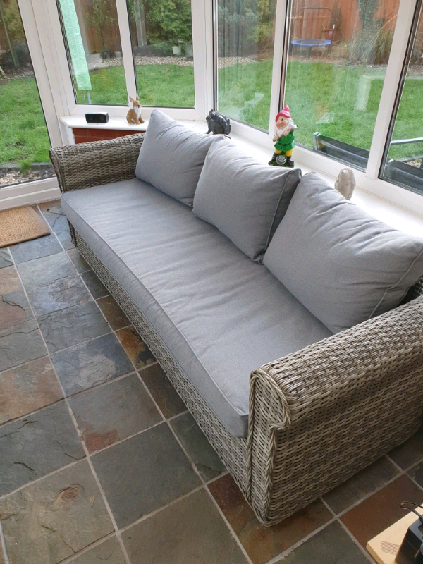 Rattan garden/conservatory set | in Swindon, Wiltshire | Gumtree