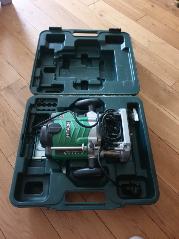 Hitachi Router 240v * 4 months old * | in Falkirk | Gumtree