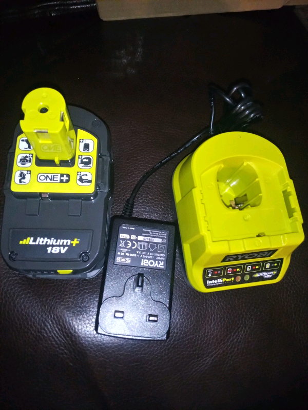 Ryobi 18v 4ah battery + compact fast charger rc18120,both brand new