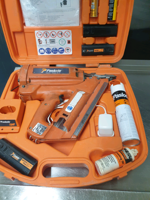 Paslode Nail Gun IM350/90 CT First Fix Kit With Battery And Charger