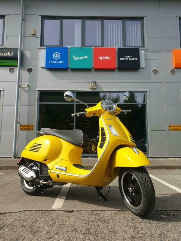 Brand New 2019 Vespa GTS 300 HPE Scooter 0% APR Minimim ...