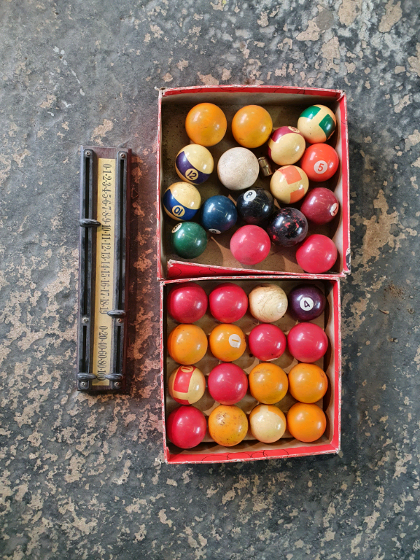 Pool/snooker balls & score counter in Forfar, Angus Gumtree