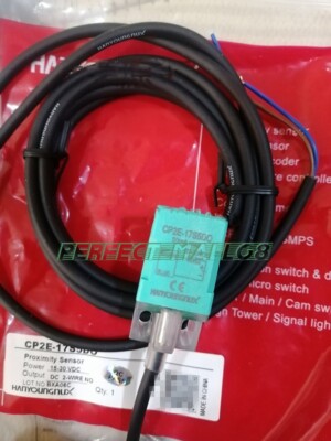 1PC NEW FOR Proximity switch CP2E-17S5DO CP2E-17S8DO CP2E-17S5DC CP2E-17S8DC