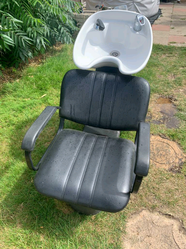 Beauty salon sink bowl chair in Hayes, London Gumtree