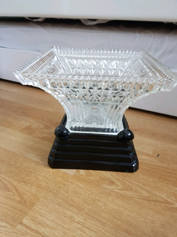 Glass vase with stand in Croydon, London Gumtree