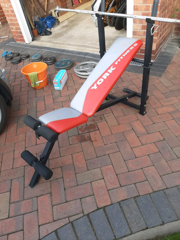 York Fitness Adjustable Weight Bench in Wakefield, West Yorkshire